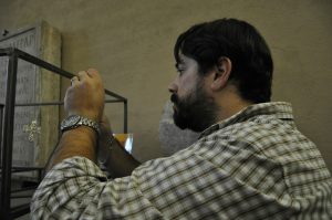 La piombatura delle croci longobarde al supporto
